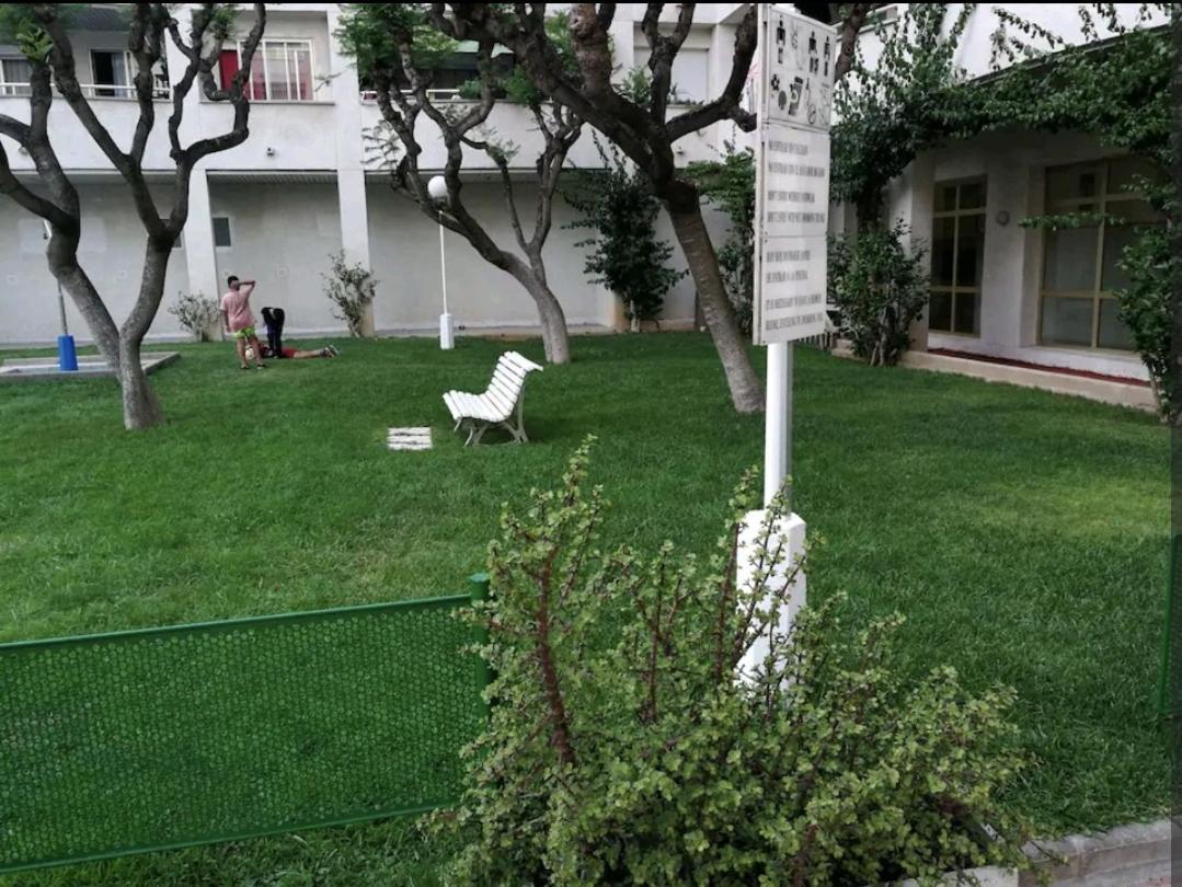 Bonito Apartamento Cerca De La Playa Салоу Екстериор снимка