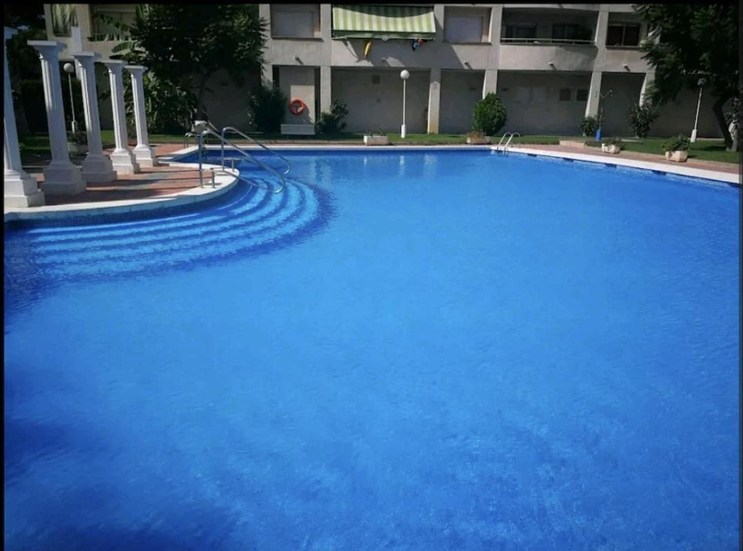 Bonito Apartamento Cerca De La Playa Салоу Екстериор снимка