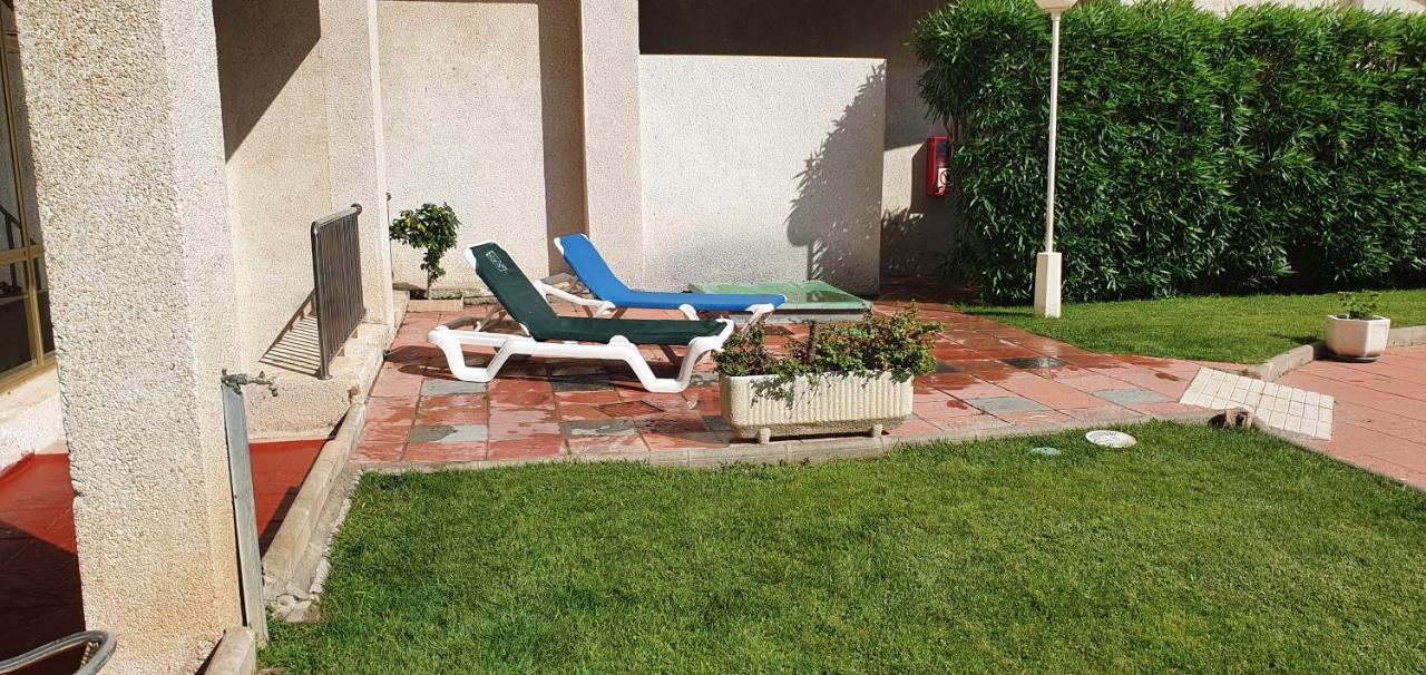 Bonito Apartamento Cerca De La Playa Салоу Екстериор снимка