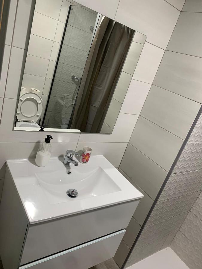 Bonito Apartamento Cerca De La Playa Салоу Екстериор снимка